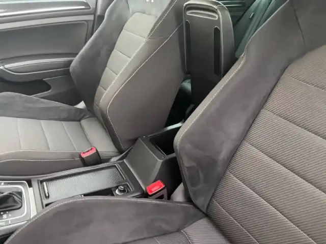 Volkswagen Golf 2.0 tsi 310 dsg7 4motion — photo 92