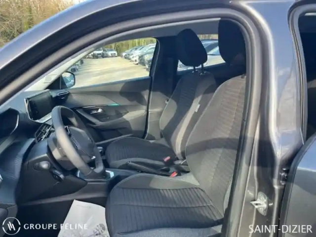 Peugeot 2008 1.2 puretech 100ch s&amp;s style — photo 9