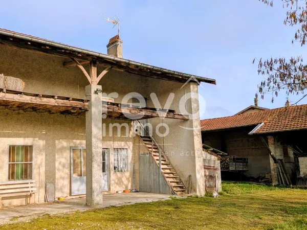 Ferme à fort potentiel avec dependances