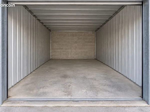 Box de stockage neuf de 15 m² - environ 40 m³ - Brive - disponible dès janvier 2027
