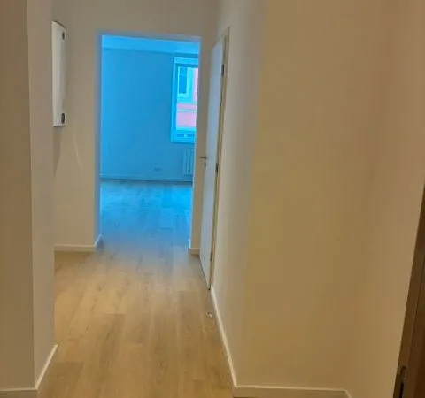 F2 hyper centre rue de mittelbach
