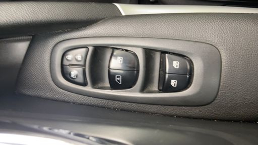 Renault Kadjar 1.2 TCe Energy 130 - Intens – 2015 – 106752 km – Essence – Boîte Manuelle — photo 2