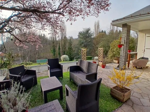 Propriété 5 pièces 98 m²