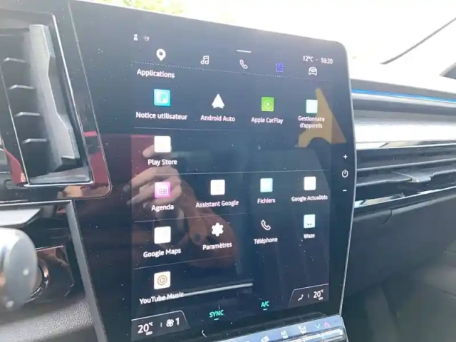 Renault Austral mild hybrid 160 auto — photo 25