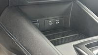 Renault Captur 1.8 E-Tech full hybrid 160ch esprit Alpine - 25 — photo 17