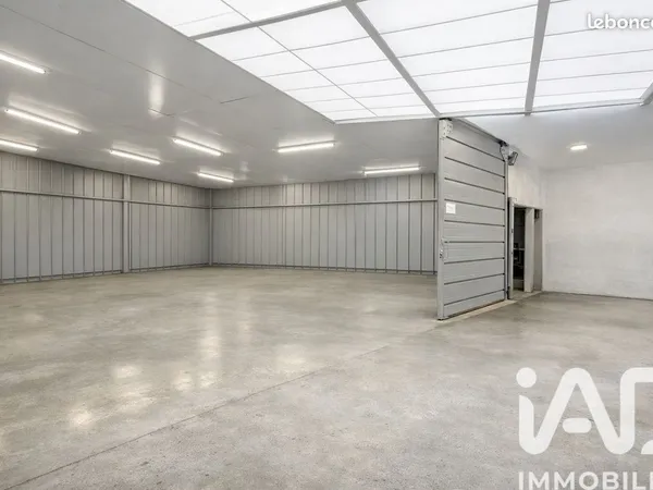 Local 290 m² Argenteuil