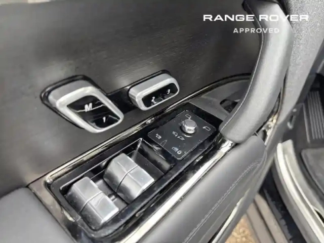 Land Rover Range Rover sport 3.0 p510e 510ch phev dynamic autobiography — photo 14