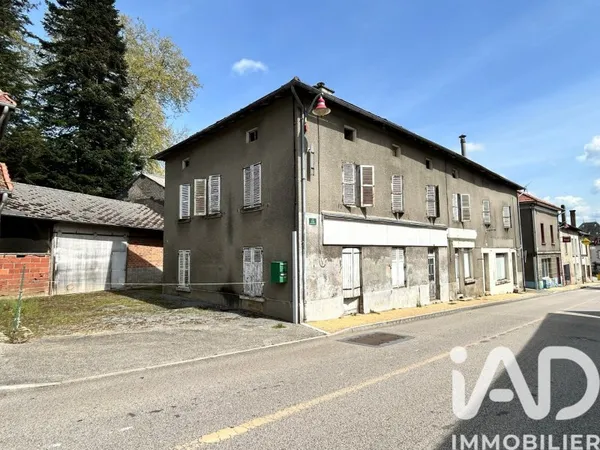 Maison 15 pièces 200 m²