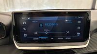 Peugeot 208 1.2 Hybrid 110ch Style e-DCS6 — photo 18