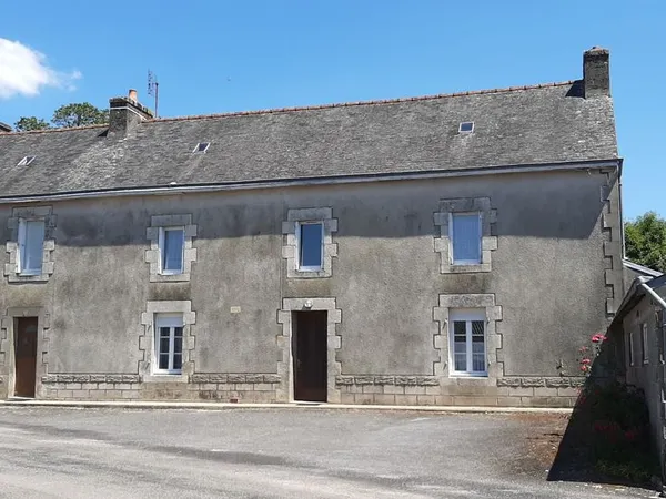 Maison 10 pièces 214 m²