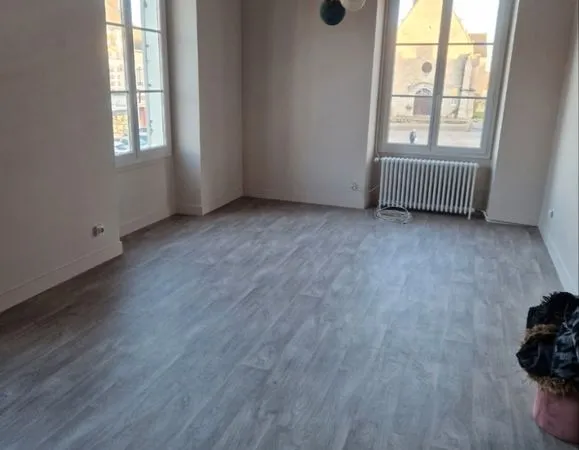 Appartement à louer centre Ouzouer le Marché proche écoles et commerces