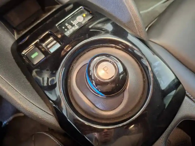 Nissan Leaf electrique 62kwh — photo 40