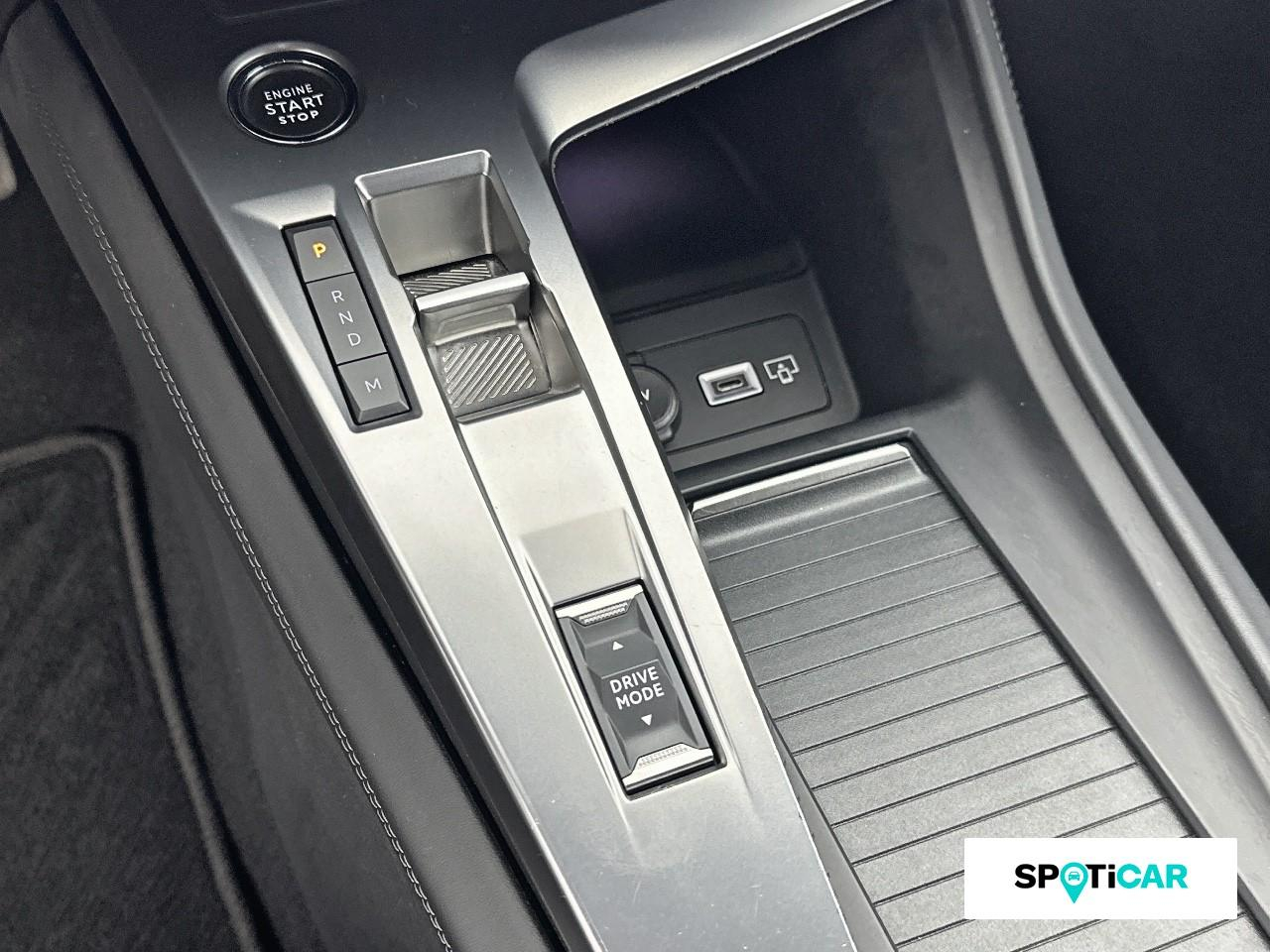 Peugeot 308 sw 1.2 puretech 130ch s&s allure pack eat8 — photo 14