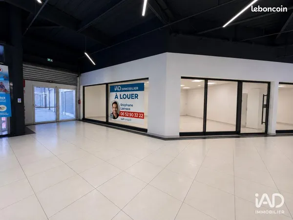 Boutique 100 m² GUJAN-MESTRAS