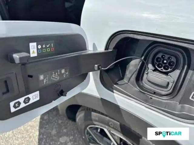 Citroën C4 electrique 156ch (autonomie étendue) max automatique — photo 12