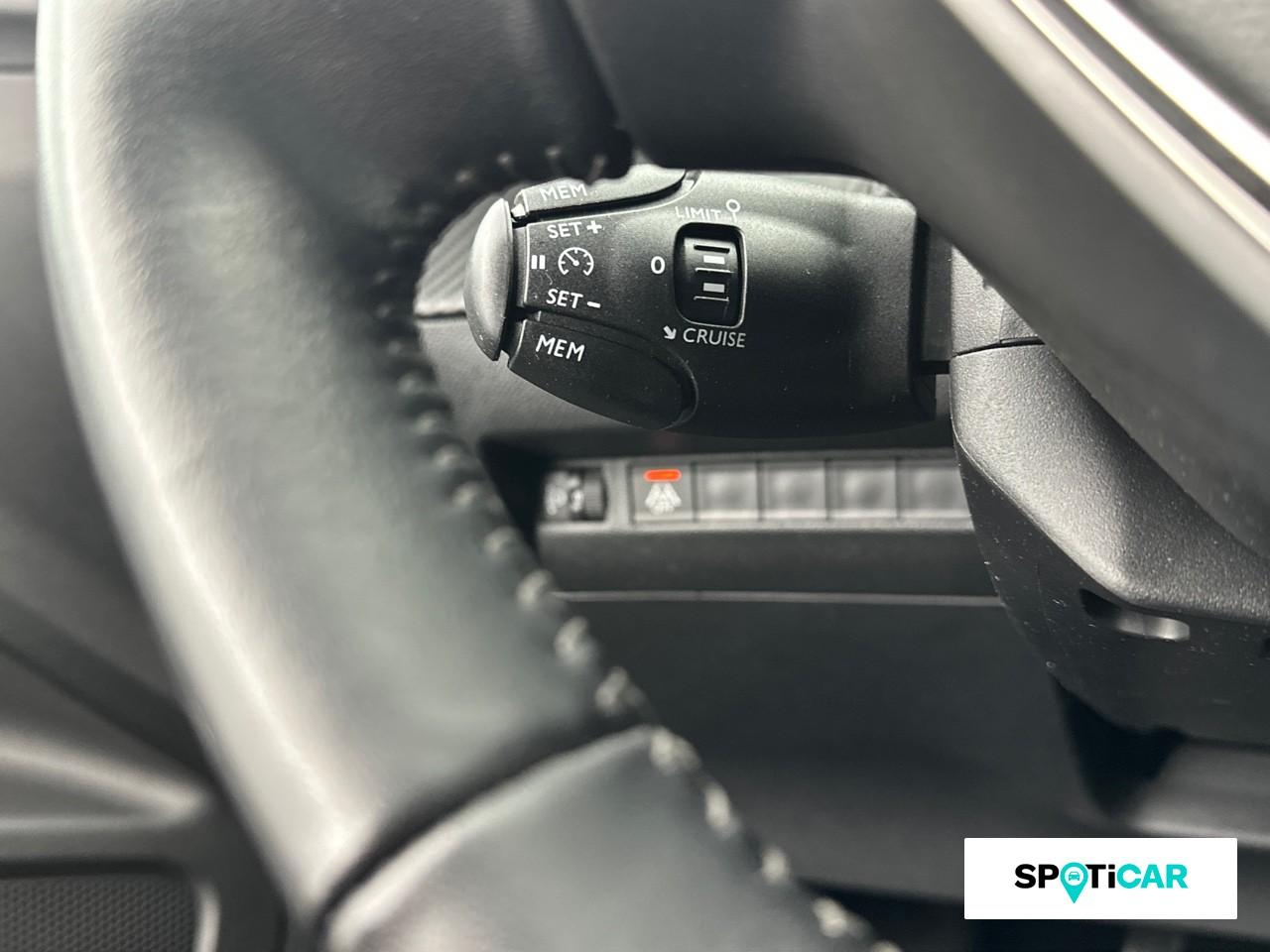 Peugeot 2008 1.2 puretech 130ch s&s allure business — photo 17