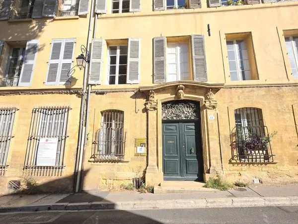 Studio 1 pièce 26 m²