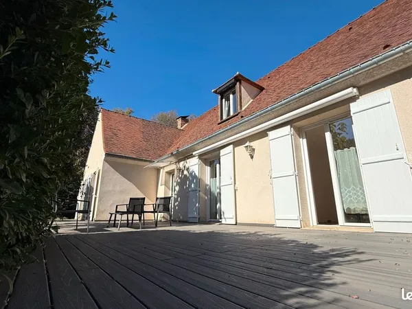 Propriété 9 pièces 165 m²