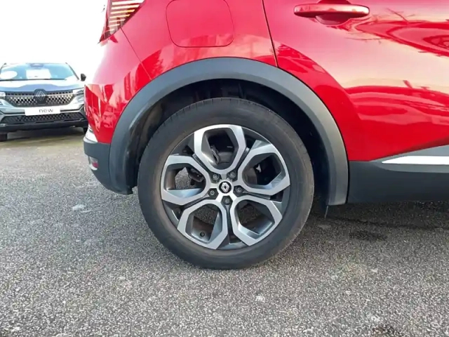 Renault Captur e-tech 145 - 21 — photo 70