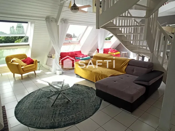 APPARTEMENT/ LOFT T3 de 74 m² carrez et 120m² de surface utile.