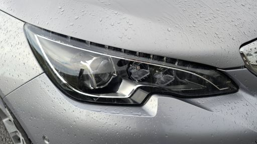 Peugeot 308 SW 1.6 BlueHDi 120 EAT6 - GT Line – 2017 – 136964 km – Diesel – Boîte Automatique — photo 5