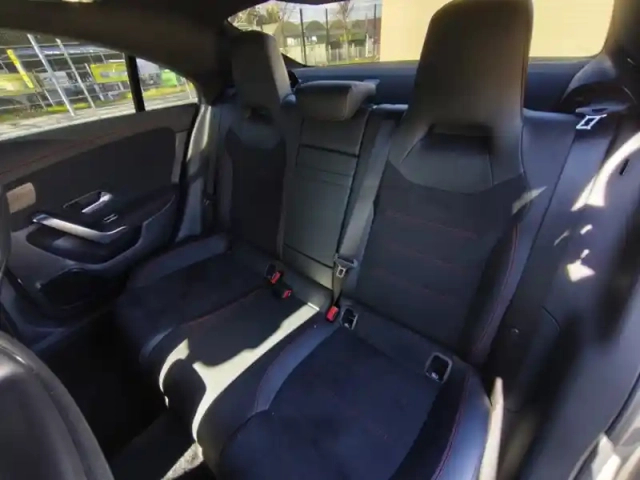 Mercedes Cla 250 e hybrid eq coupé amg — photo 20