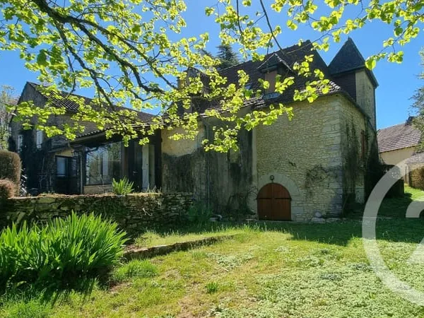 Maison 11 pièces 249 m²