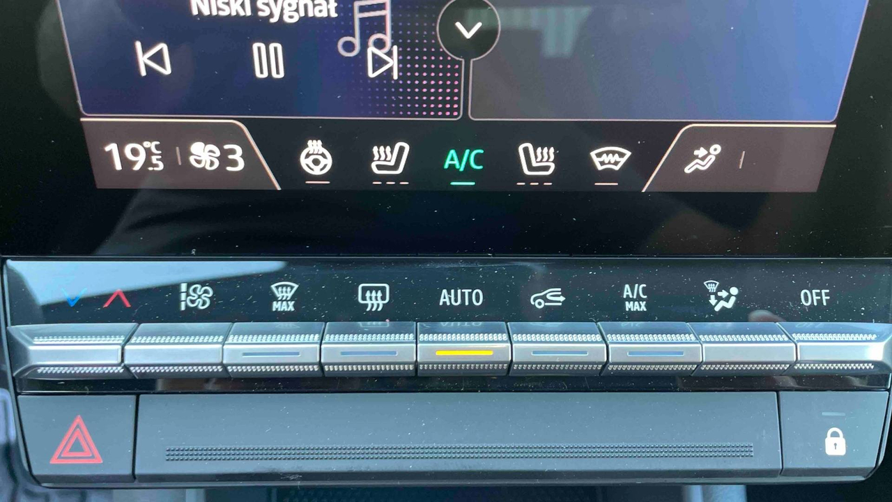 Renault Captur E-Tech full hybrid 160 ch — photo 36