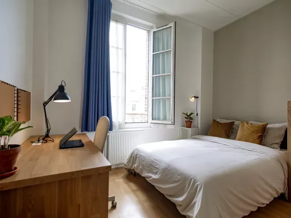Loue chambre étudiante 11m² - Paris 11ème