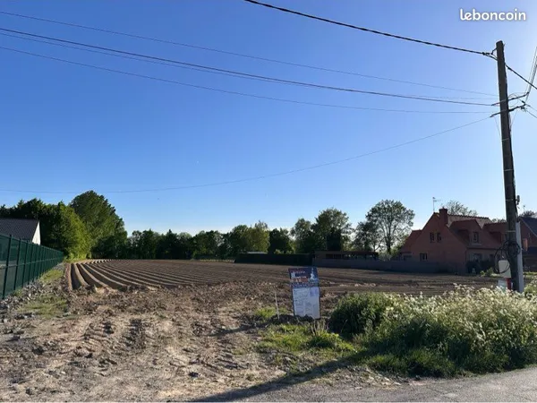 Terrain à bâtir viabilisé libre de constructeur