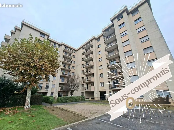 Appartement 4 pièces 49 m²