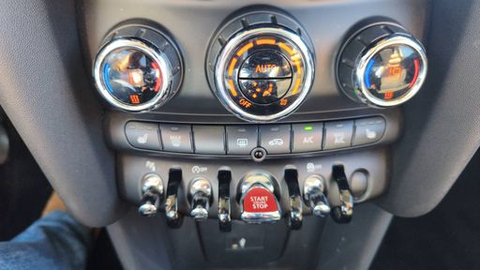 Mini Mini 1.5 One 102 - One – 2020 – 63448 km – Essence – Boîte Manuelle