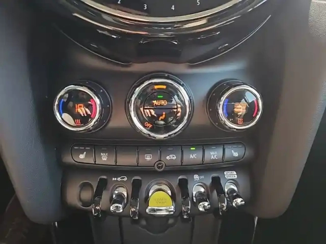 Mini Mini hatch 3 portes cooper se 184 ch — photo 22