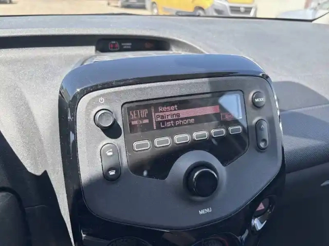 Citroën C1 vti 72 s&amp;s — photo 13
