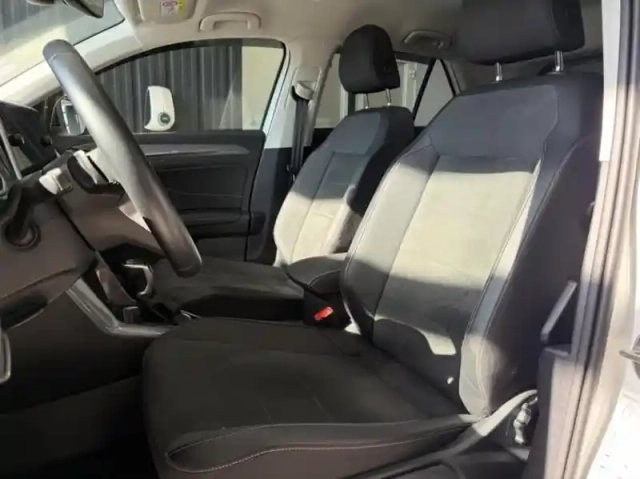Volkswagen T-Roc 1.5 tsi evo 150ch style dsg7 — photo 15