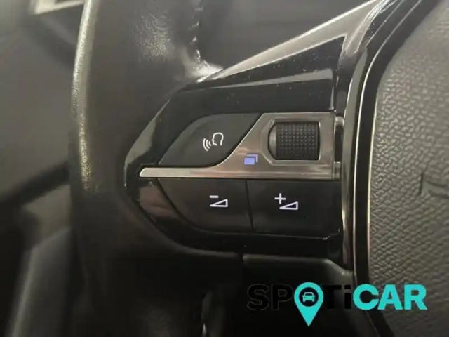Peugeot 2008 1.2 puretech 130ch s&amp;s allure 7cv — photo 13