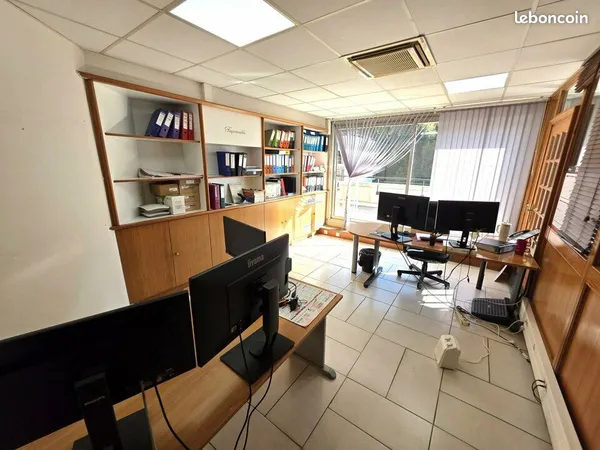 Bureaux 438 m² NICE