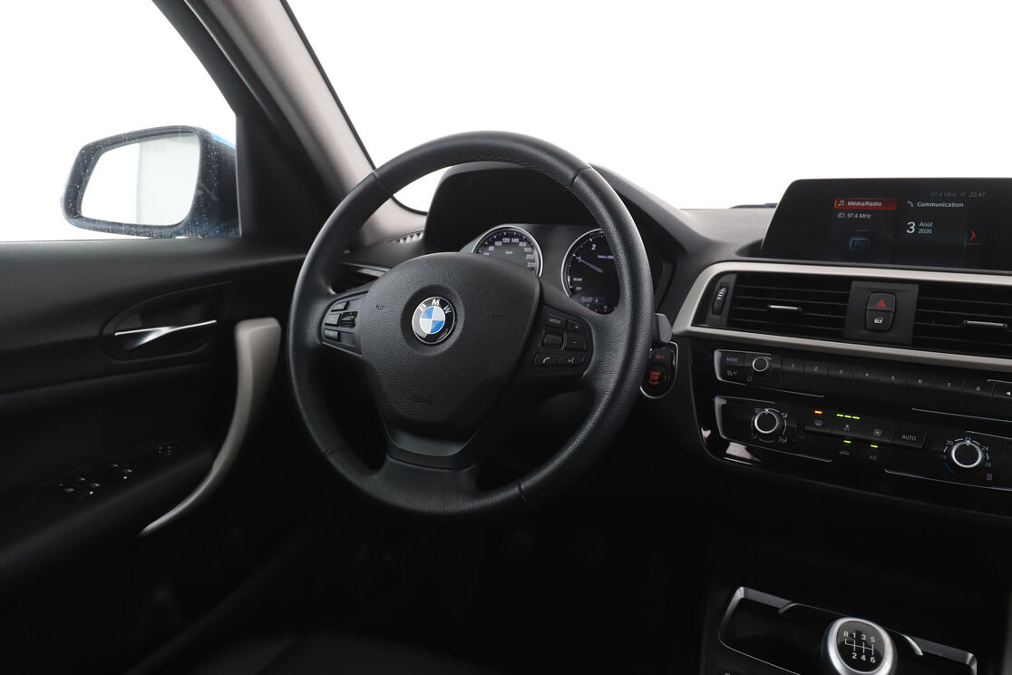 BMW Série 1 116d — photo 12