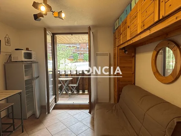 Allos residence du verdon au 3eme etage avec ascenseur, agreable studio avec coin montagne, lumineux