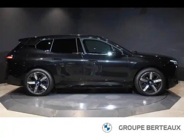 Bmw Ix m60 619ch — photo 6