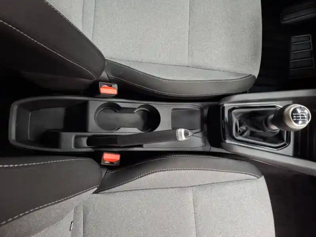 Renault Clio blue dci 100 ch gsr2 — photo 31