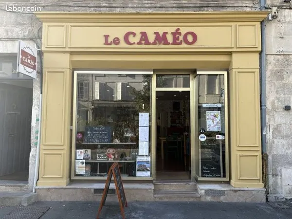 Local commercial 54 m² Rochefort