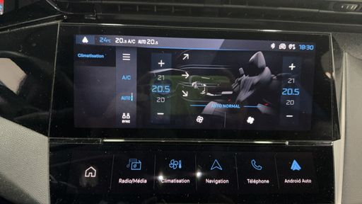 Peugeot 308 1.5 BlueHDi 130 EAT8 - Allure – 2025 – 53500 km – Diesel – Boîte Automatique — photo 10