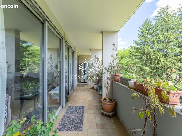 Appartement 6 pièces 123 m²