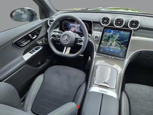 Mercedes Glc 300 de hybrid eq 4matic am — photo 11