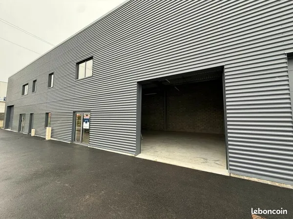 LOCAL D'ACTIVITE 212 m² LE RHEU