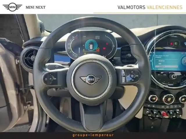 Mini Mini 5 portes cooper 136ch edition premium plus bva7 — photo 12