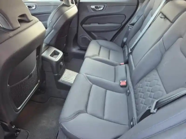 Volvo Xc60 t6 hybride rechargeable 350ch plus style dark geartronic 8 awd — photo 14