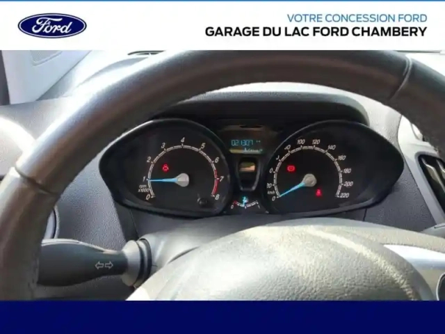 Ford Transit Courier 1.0 ecoboost 100ch trend — photo 9