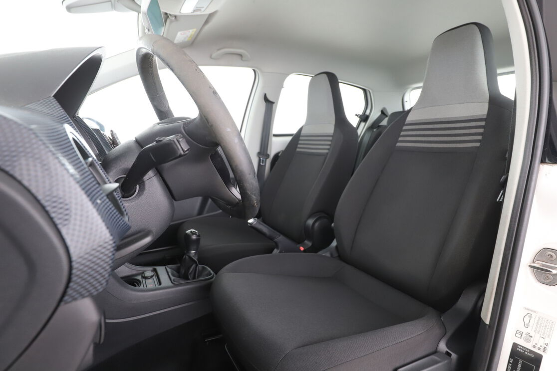 Volkswagen up! 1.0 Move Up! — photo 9